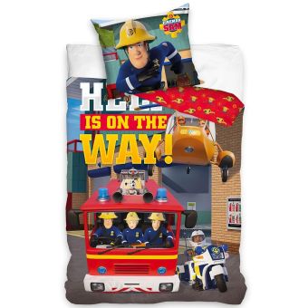 Dětské povlečení do postýlky POŽÁRNÍK SAM POMOC JE NA CESTĚ, červené, bavlna hladká, 100x135cm + 40x60cm