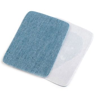 Klasická nažehlovací záplata RIFLOVÁ, textilní bavlněná 740371/2, jednobarevná modrá jeans, 5,3x7,9cm, 10 kusů v balení