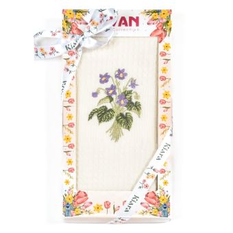 Utěrka SWAN 68 vaflová vyšívaná, dárkové balení, fialky na smetanové, 1 kus 50x70cm