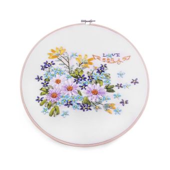 Vyšívací sada s předtištěným motivem 380731/3, žluté a fialové kvítky (rámeček, předtisk, jehly a příze), průměr 26,5cm