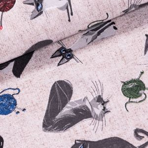 Směsové plátno TEO, kočky s klubíčky na režné, š.140cm (látka v metráži)