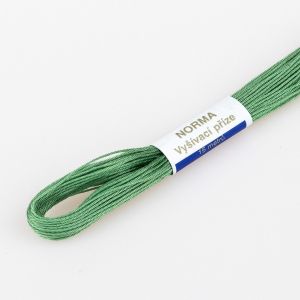 Vyšívací příze NORMA / BAVLNKA 6852 lahvová zelená, jednobarevná, 1,5g/15m