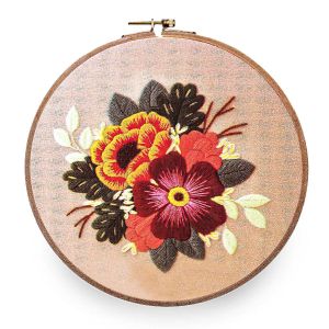 Vyšívací dárková sada s předtištěným motivem 380637/5, barevná kytice na režné (předtisk, jehly a příze), 15x22cm