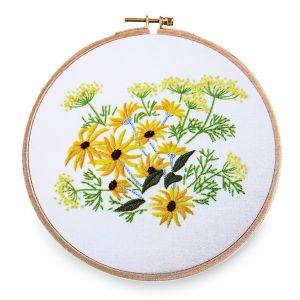 Vyšívací dárková sada s předtištěným motivem 380637/7, žluté luční kvítí (předtisk, jehly a příze), 15x22cm